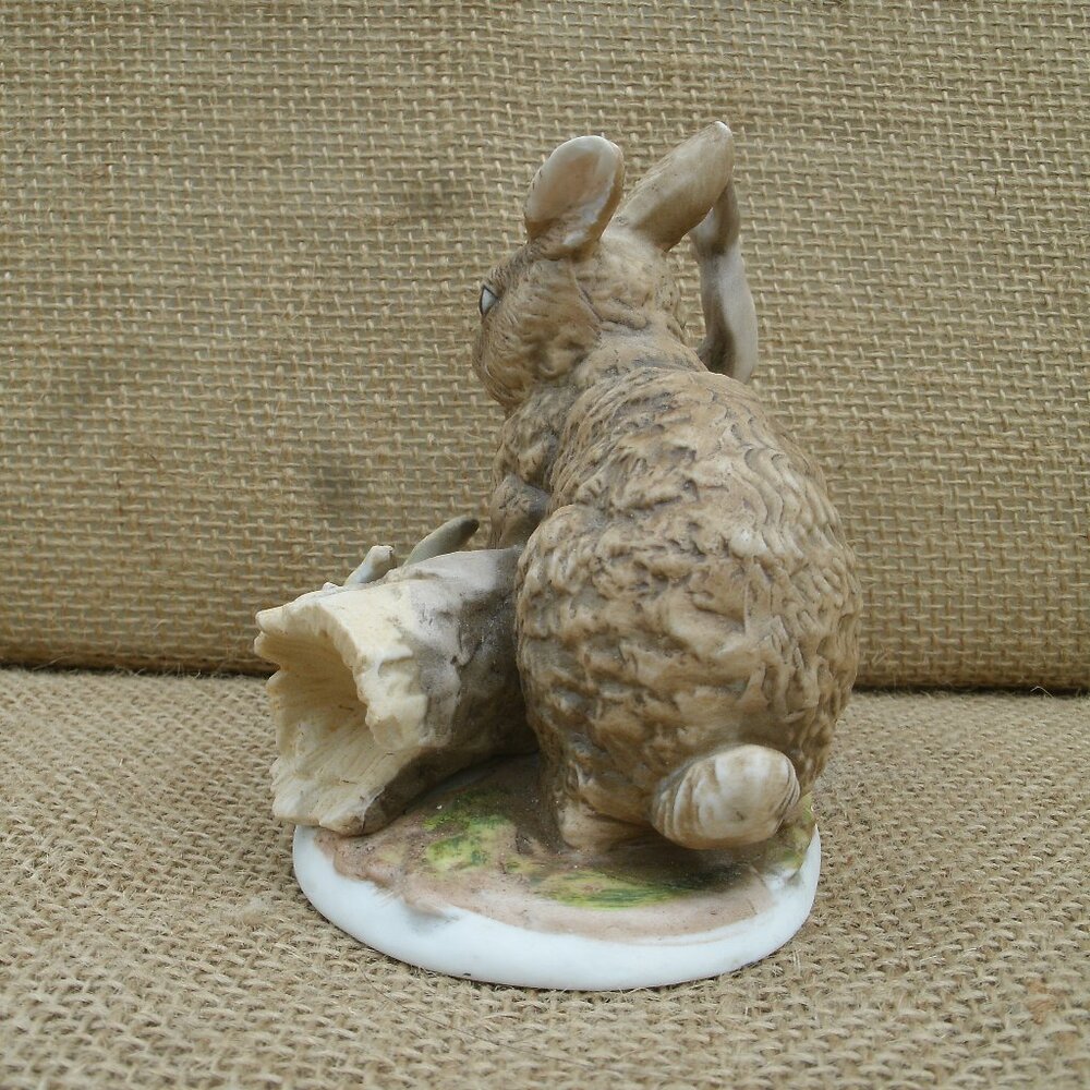 Vintage Homco Porcelain Rabbit Figurine - Picture 7 of 16